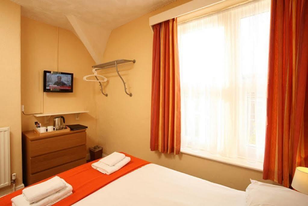 The Avala Guesthouse Кардифф Экстерьер фото